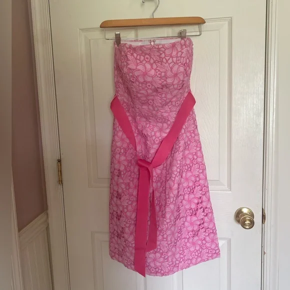 open lace back dress Lilly Pulitzer Amrita Midi Shirtdress Pink Isle Swirly Fern Scalloped Eyelet  8 at Amazon Women's Clothing store